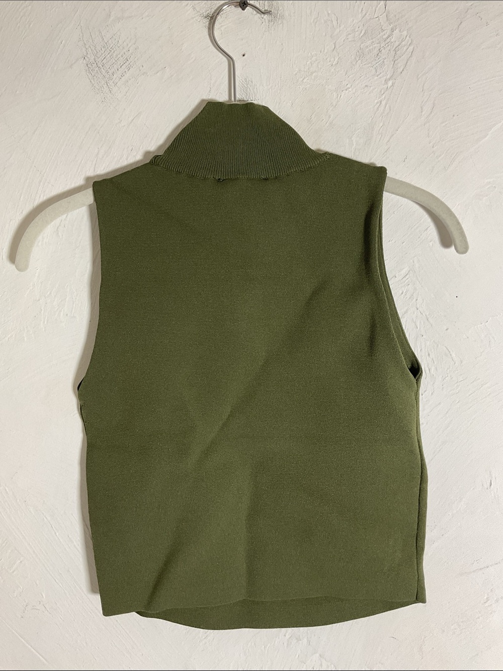 House of Harlow 1960 Onella Ribbed Turtleneck Tank Top Size XS Olive Green - Picture 3 of 7